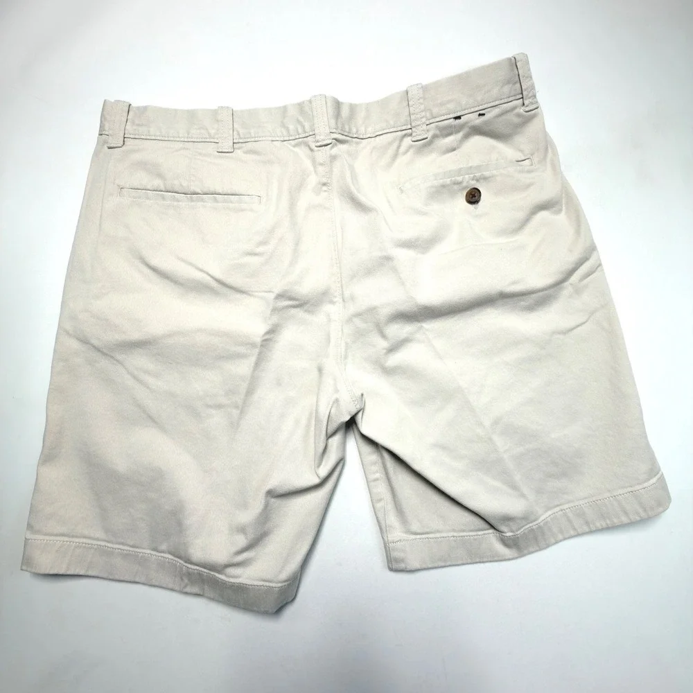 J Crew Chino Shorts Mens 35 Light Khaki 9 Inch Inseam Classic Flat Front Casual‎